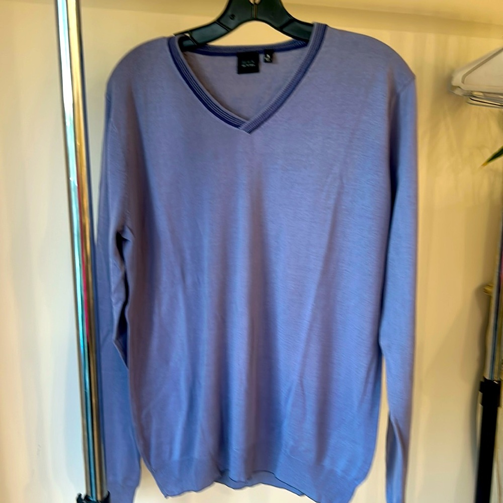 Men’s sweater